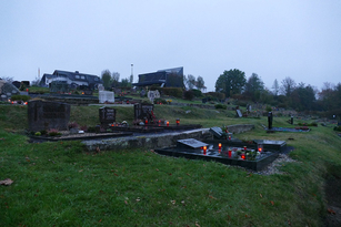 „Seelenlichter“ auf dem Naumburger Friedhof